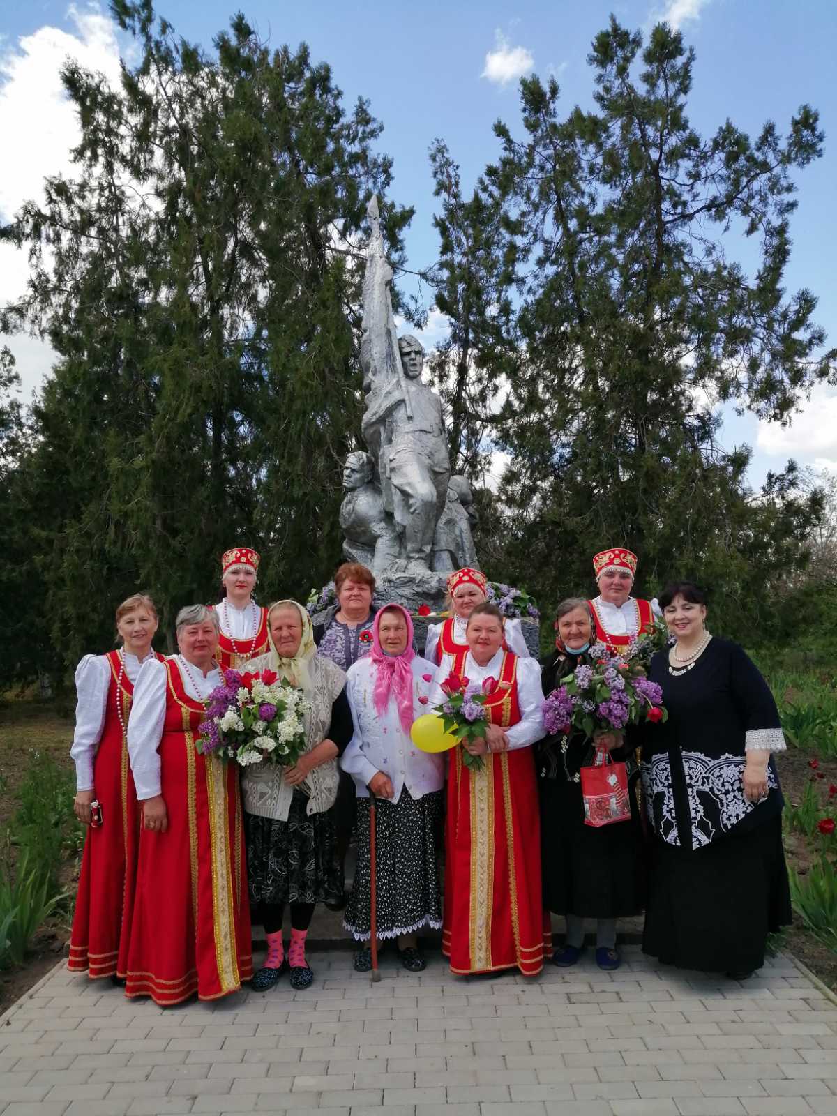 В селах Саф’янівської територіальної громади відсвяткували День Перемоги 31