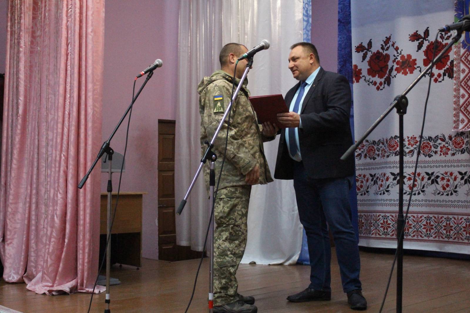 Саф’янівська громада відзначила День захисника України 43