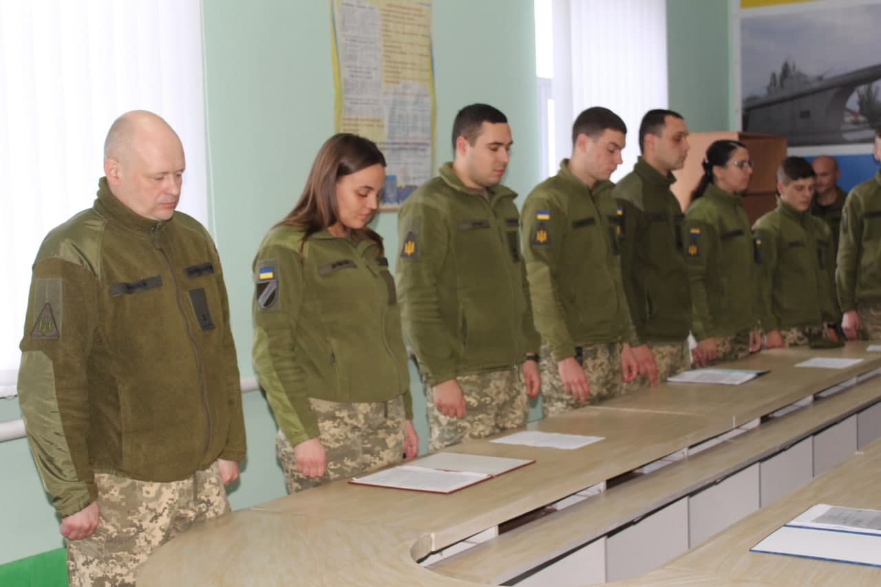 Саф’янівський сільський голова Наталія Тодорова привітала військовослужбовців із Днем Збройних Сил України 11