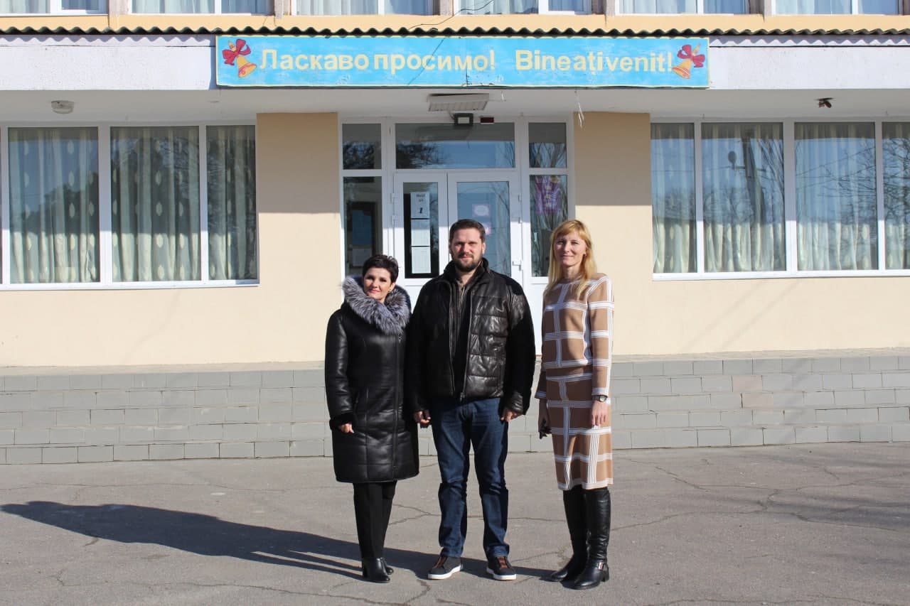 У школі села Озерне завершені ремонтні роботи 7