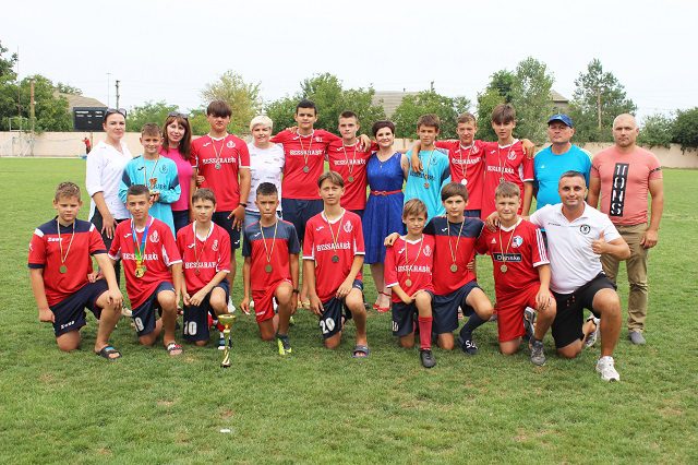 Тиждень в Саф’янівській громаді розпочався з позитиву – нагородження переможців Чемпіонату Саф’янівської громади з футболу 19