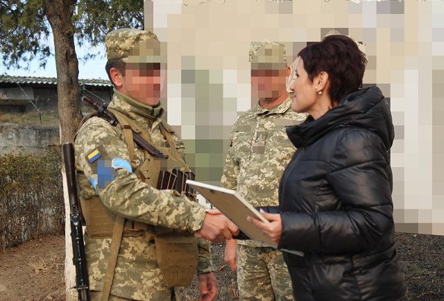 Саф’янівська громада привітала військовослужбовців до Дня захисника України 15