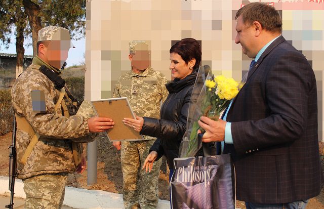 Саф’янівська громада привітала військовослужбовців до Дня захисника України 17