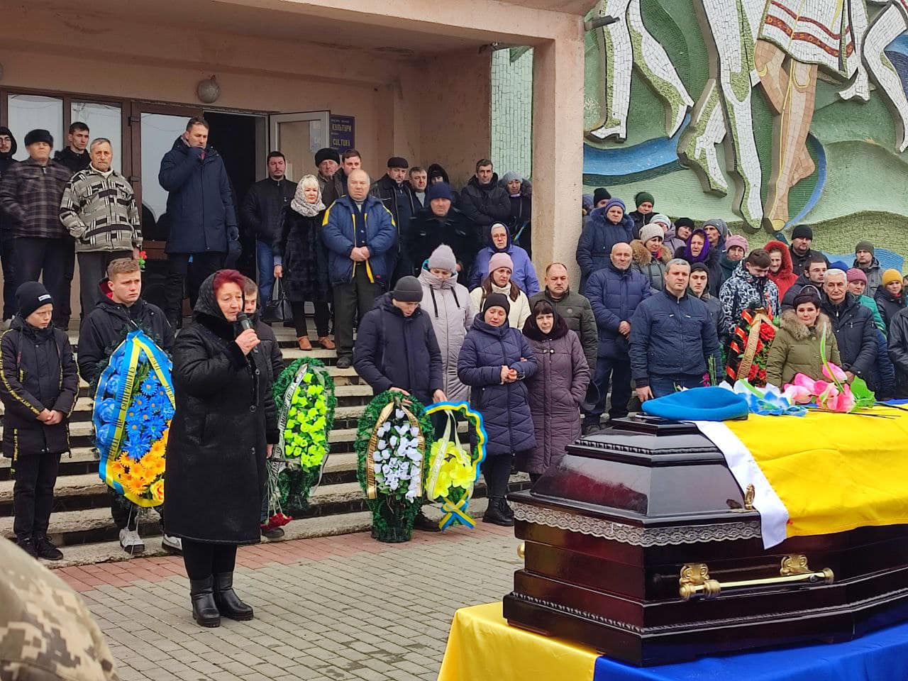 В Саф‘янівській громаді провели в останню путь захисника України 15