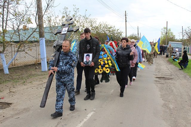 Саф’янівська громада провела в останню путь Захисника України Андрія Крецула 23