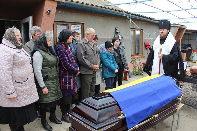 Саф’янівська громада провела в останню путь Захисника України Андрія Крецула 27