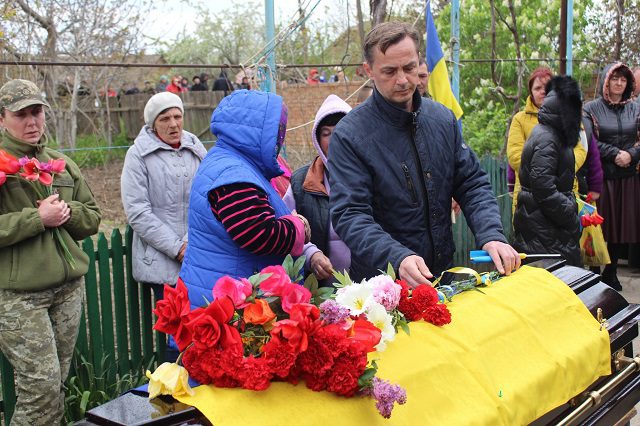 Саф’янівська громада провела в останню путь Захисника України Андрія Крецула 51