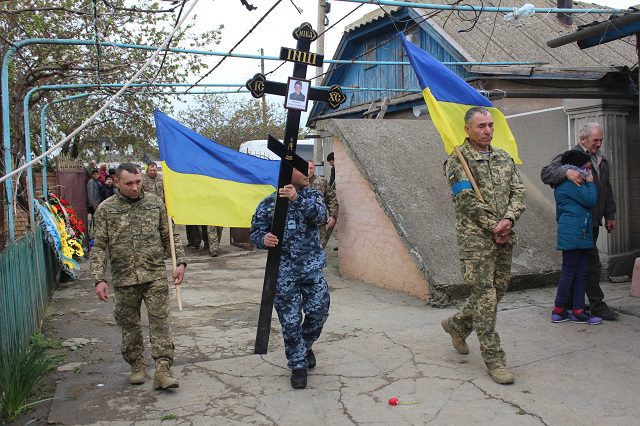 Саф’янівська громада провела в останню путь Захисника України Андрія Крецула 85