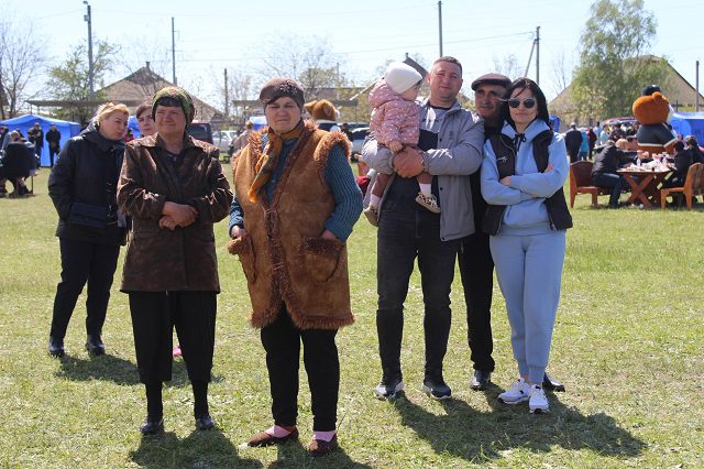 Разом до перемоги: в Саф’янівській громаді відбувся благодійний ярмарок на підтримку ЗСУ 67