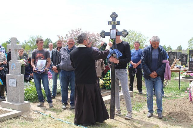 Назавжди 31: Саф’янівська громада провела в останню путь захисника України Артема Кваша 51