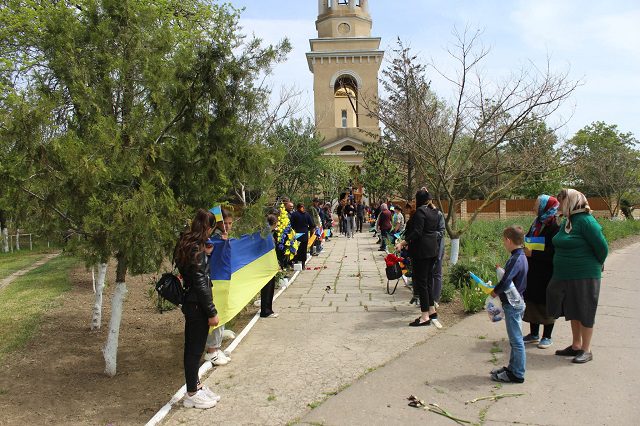 Назавжди 31: Саф’янівська громада провела в останню путь захисника України Артема Кваша 29