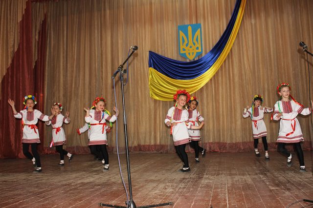 Разом до Перемоги: в селі Утконосівка пройшов благодійний концерт на підтримку ЗСУ 9