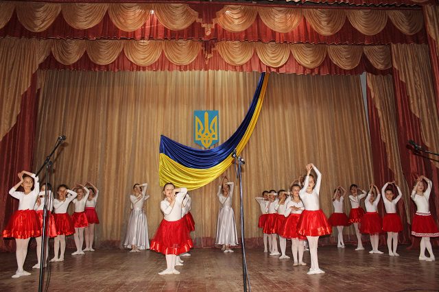 Разом до Перемоги: в селі Утконосівка пройшов благодійний концерт на підтримку ЗСУ 43
