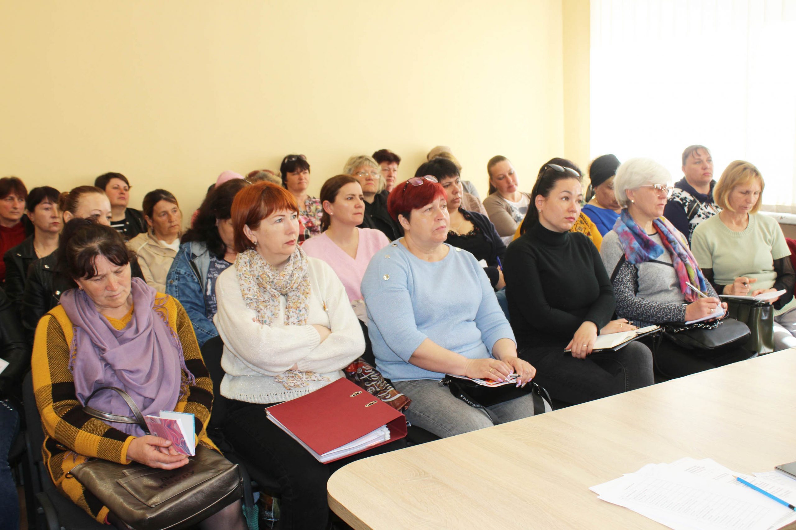 В Саф’янівській сільській раді відбулась нарада з фахівцями із соціальної роботи та соціальними працівниками 7